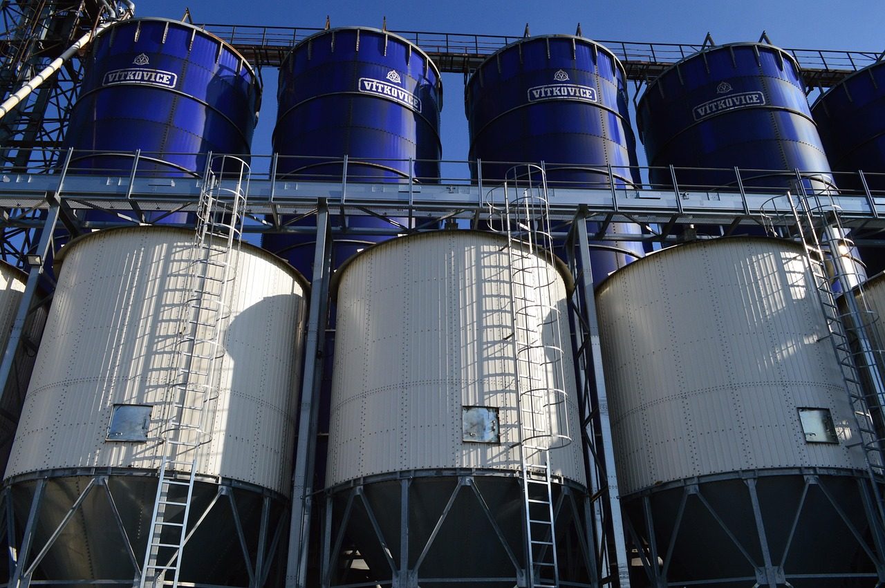 silo, grain, heaven, warehouse, storage, wheat, stock, agriculture, silo grain, depot, building, barley, oats, oilseed rape, corn